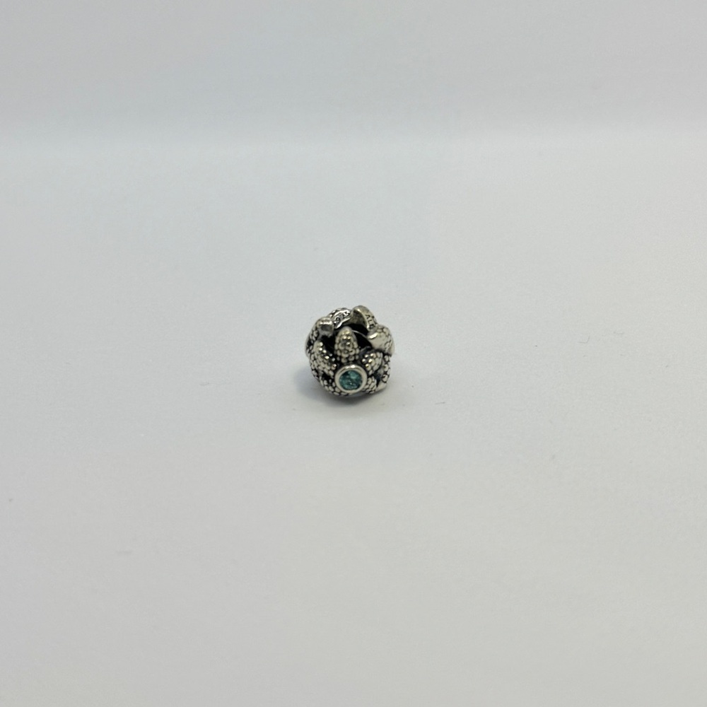 Retired Pandora Sea Star Starfish Charm